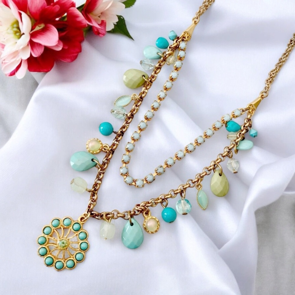 Sunburst Design Faux Turquoise Layered Beaded Fashion Necklace
